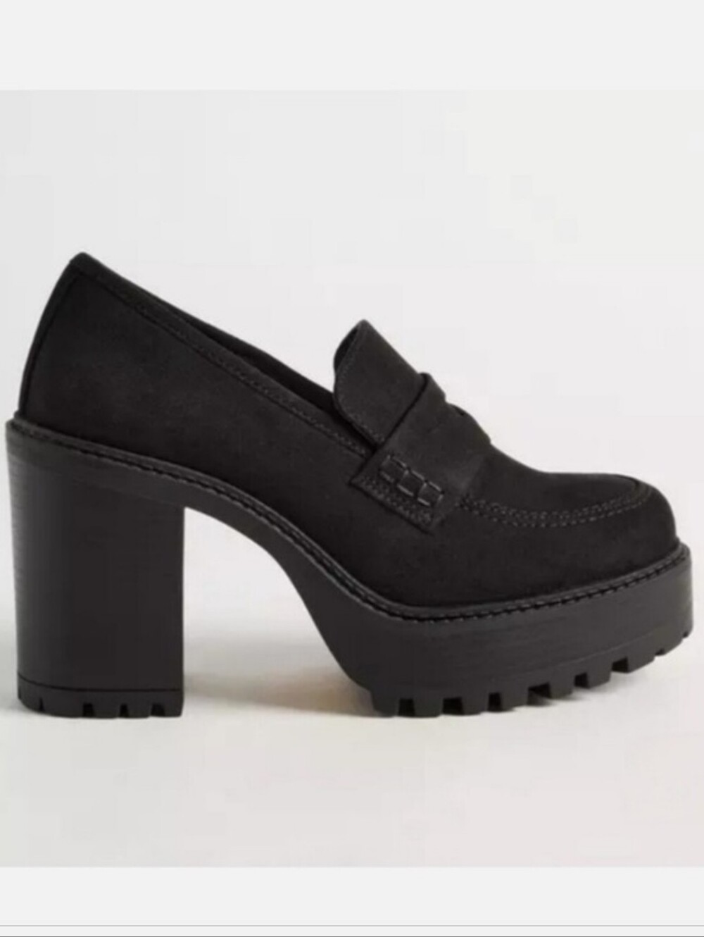 NWOT torrid Black Faux Suede Platform Chunky Heel Loafers
